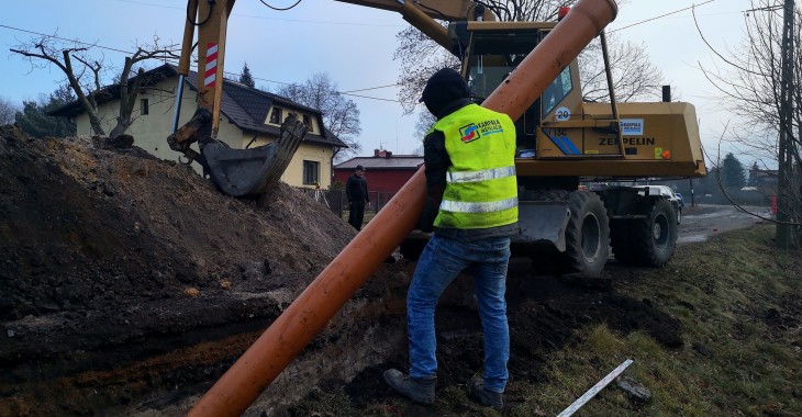 Jaworzno: Miliony na rozwój infrastruktury. Powstaje kanalizacja dla mieszkańców osiedla Dąbrowa Narodowa